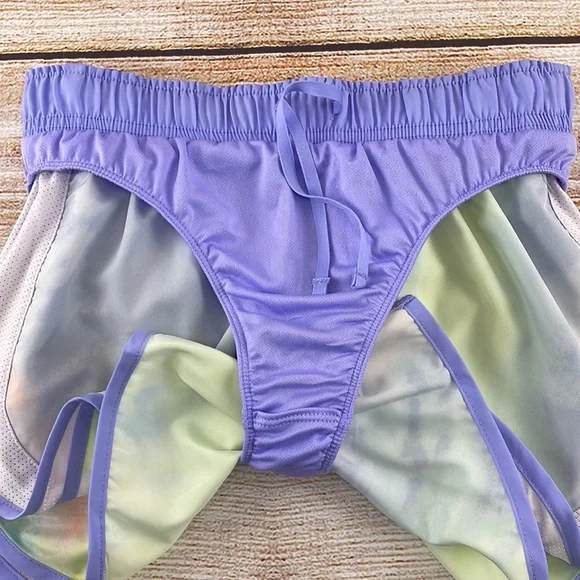 Nike Tie Dyed Active Shorts - Picture 5 of 9